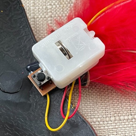 Light Up Mask for Halloween Party Mask Red Faux Feather Eye Mask - Picture 7 of 7